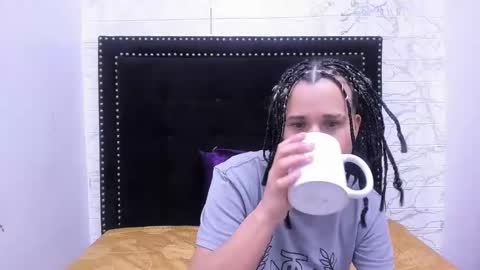 im_milan_rs online show from February 26, 2025, 9:53 am