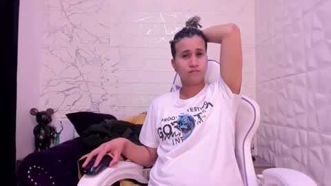 im_milan_rs online show from March 4, 2025, 7:19 am