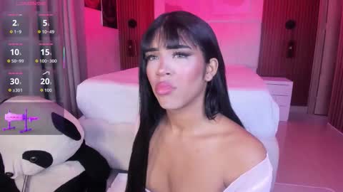 Snapshot of im_perla chatting on November 27, 2025, 9:17 pm Perla online show from November 27, 2025, 9:17 pm