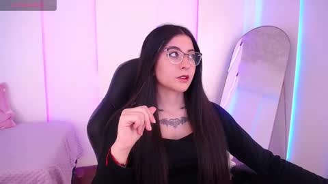 Jade Rosse online show from February 25, 2026, 6:28 pm