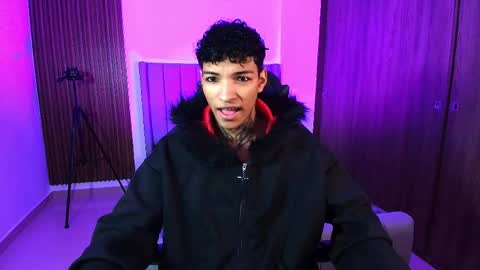 im_usuga online show from April 13, 2026, 8:31 am