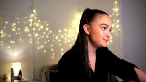 Snapshot of im_yourr_secret chatting on December 16, 2024, 9:52 pm Pattie online show from December 16, 2024, 9:52 pm