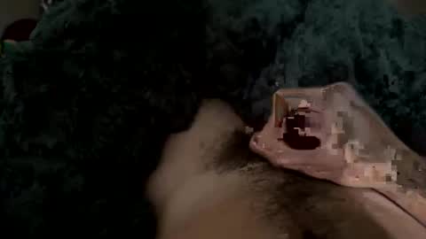 imakeucumonmyface online show from January 1, 2025, 3:03 pm