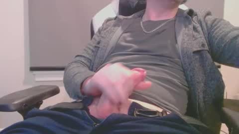 imanobody2u online show from November 11, 2025, 2:33 am