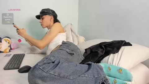 Colton Alvin Independent model online show from February 27, 2025, 3:58 am