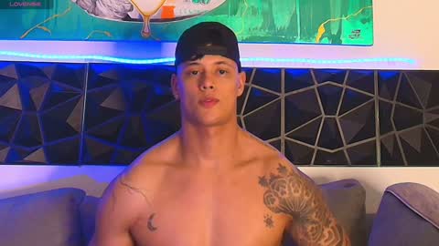 imconor online show from December 31, 2024, 11:49 pm