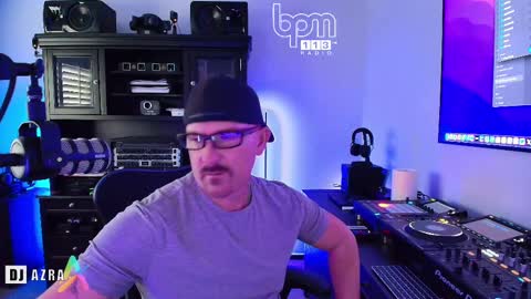 Snapshot of imdjazra chatting on October 10, 2025, 12:53 am DJ Azra online show from October 10, 2025, 12:53 am