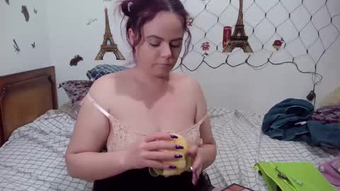 Stefana online show from February 8, 2025, 9:15 pm