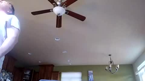 Iminyourroom online show from March 1, 2025, 4:00 pm