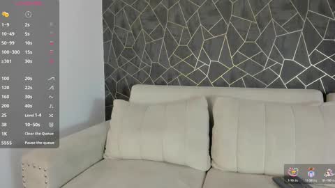 Krystall online show from March 8, 2025, 8:35 pm