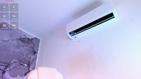 Snapshot of imleana chatting on January 30, 2025, 10:41 pm Leana online show from January 30, 2025, 10:41 pm