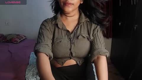 ROSE online show from November 5, 2025, 1:11 pm