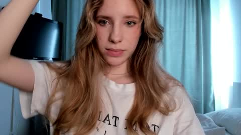 my name Imo  Fansly  online show from February 18, 2025, 8:49 am