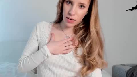 my name Imo  Fansly  online show from March 11, 2025, 6:32 am