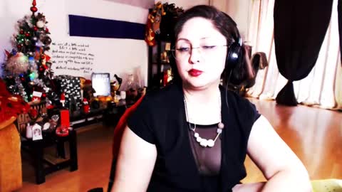 Empress online show from December 26, 2024, 8:50 am