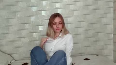 Snapshot of impoppie chatting on July 27, 2026, 7:15 am Sonya online show from July 27, 2026, 7:15 am
