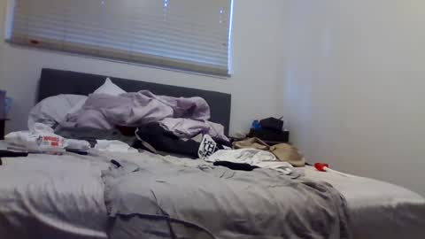 Snapshot of imthehornyest chatting on December 16, 2024, 12:26 am imthehornyest online show from December 16, 2024, 12:26 am