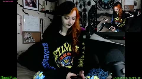 Inarafoxx online show from December 11, 2024, 2:52 am