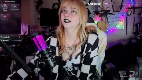 Inarafoxx online show from February 27, 2026, 2:55 am