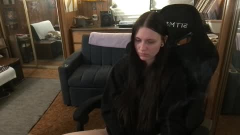 Carter online show from April 5, 2026, 4:20 am