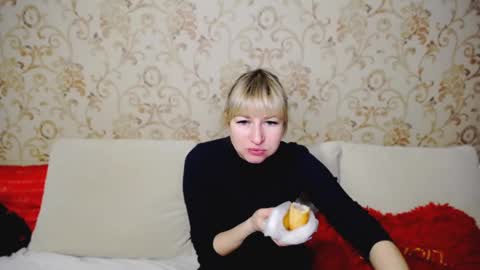 incredible_ariela online show from January 17, 2025, 9:49 am