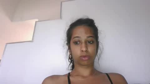 indanbella19 online show from April 19, 2026, 6:13 am