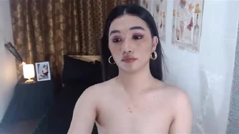 Snapshot of indestructabletrixie chatting on February 14, 2025, 3:11 am indestructabletrixie online show from February 14, 2025, 3:11 am