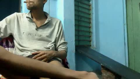 Snapshot of indian_bengali_boy chatting on October 26, 2025, 8:04 pm Suman Leo online show from October 26, 2025, 8:04 pm