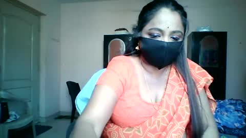 Snapshot of indian_dhivya chatting on July 26, 2026, 6:10 am indian_dhivya online show from July 26, 2026, 6:10 am