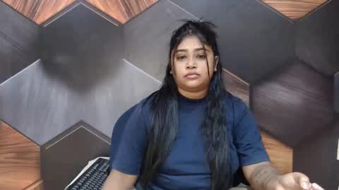 Melz online show from May 27, 2026, 6:43 am