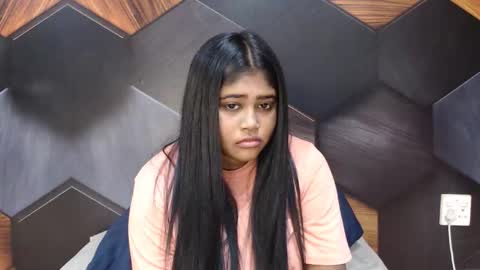 Melz online show from June 5, 2026, 7:03 am