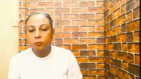 indian_spice_girl online show from June 7, 2026, 9:35 am