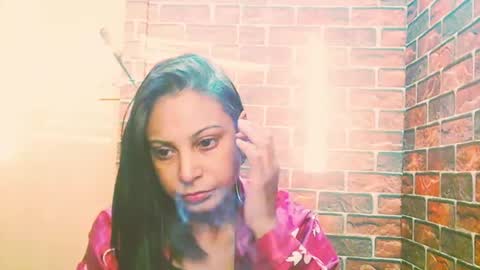 indian_spice_girl online show from July 5, 2026, 5:25 am