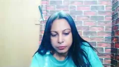 indian_spice_girl online show from July 6, 2026, 7:16 am