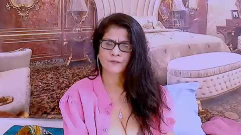 Femiez online show from July 6, 2026, 5:59 am