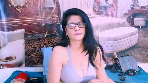 Femiez online show from July 25, 2026, 6:55 am