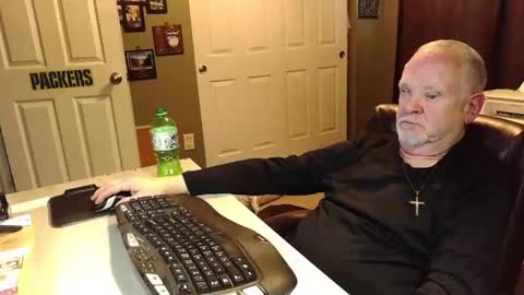 Snapshot of indianapapa chatting on November 11, 2025, 8:20 pm Papa online show from November 11, 2025, 8:20 pm