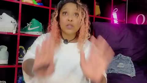 Nikki online show from July 18, 2026, 6:23 pm