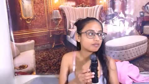 Snapshot of indianbootylicious1 chatting on May 28, 2026, 5:49 am nala online show from May 28, 2026, 5:49 am