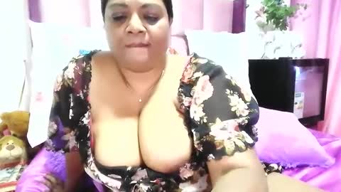 indiandelia online show from January 22, 2025, 10:15 pm