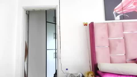 indiandelia online show from February 1, 2025, 9:43 am