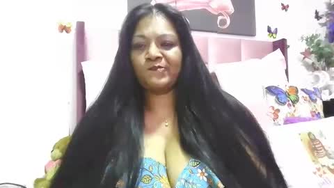 indiandelia online show from February 4, 2025, 8:17 pm