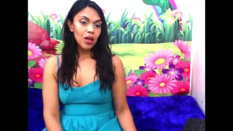 Lia online show from October 16, 2025, 7:37 pm