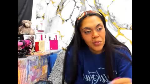 Lia online show from May 31, 2026, 5:31 pm