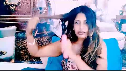 Amy online show from December 17, 2025, 5:46 am