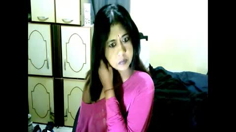 Snapshot of indianpleasures21 chatting on June 9, 2026, 4:57 am indianpleasures21 online show from June 9, 2026, 4:57 am