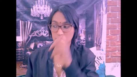 indianrebel4u2luv online show from July 25, 2026, 6:33 am