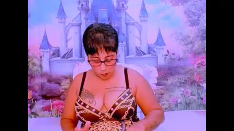 roxy online show from February 18, 2025, 6:04 pm