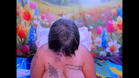 roxy online show from October 17, 2025, 8:06 am