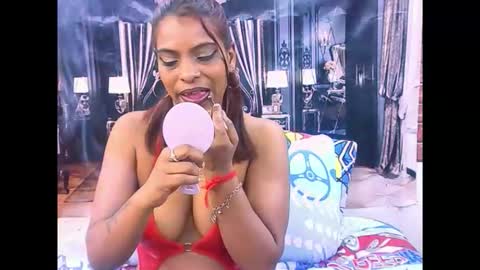 Snapshot of indiansexyass4u2luv chatting on April 29, 2026, 9:32 pm indiansexyass4u2luv online show from April 29, 2026, 9:32 pm